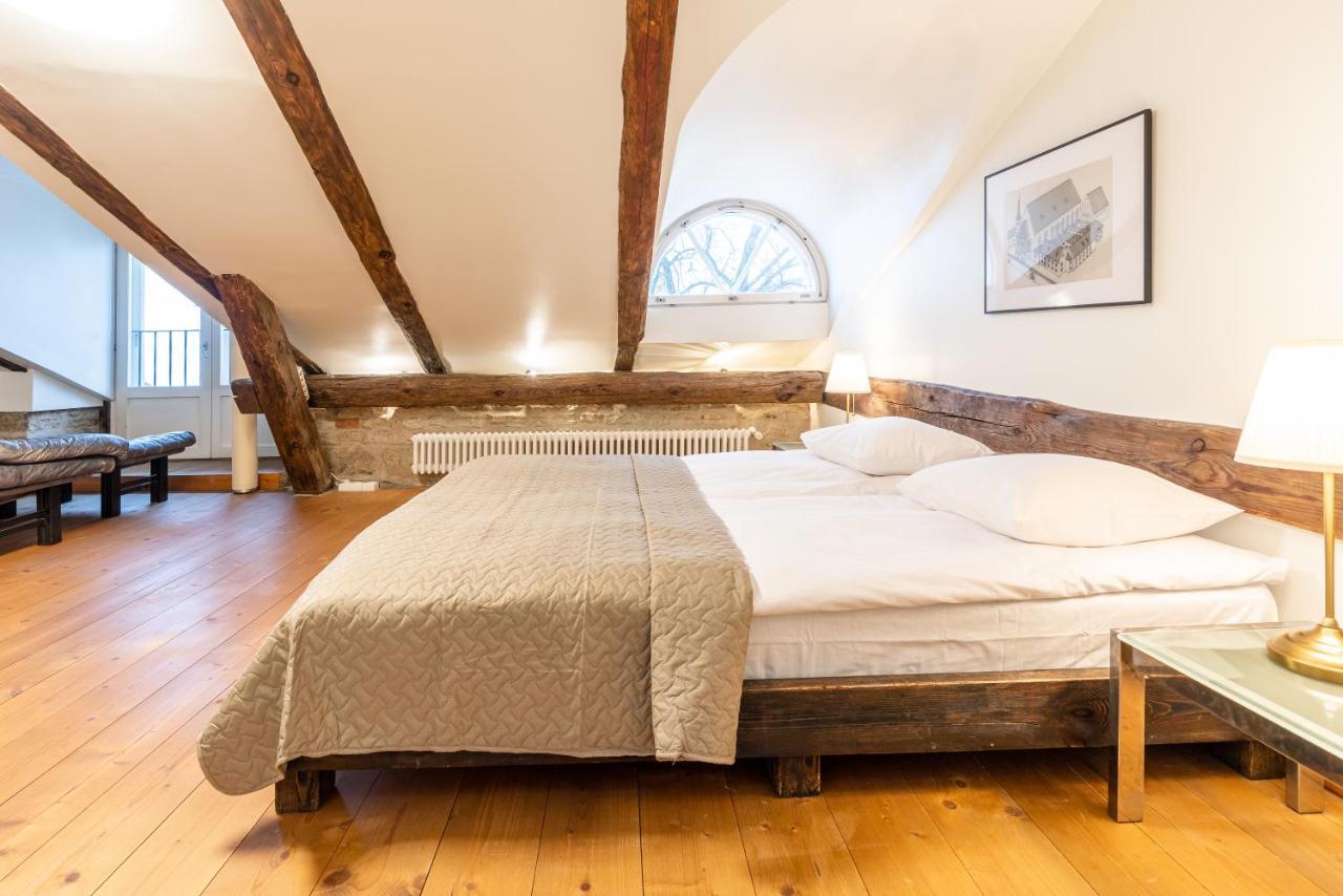 Old Town - Vene Apartment Tallinn Bagian luar foto