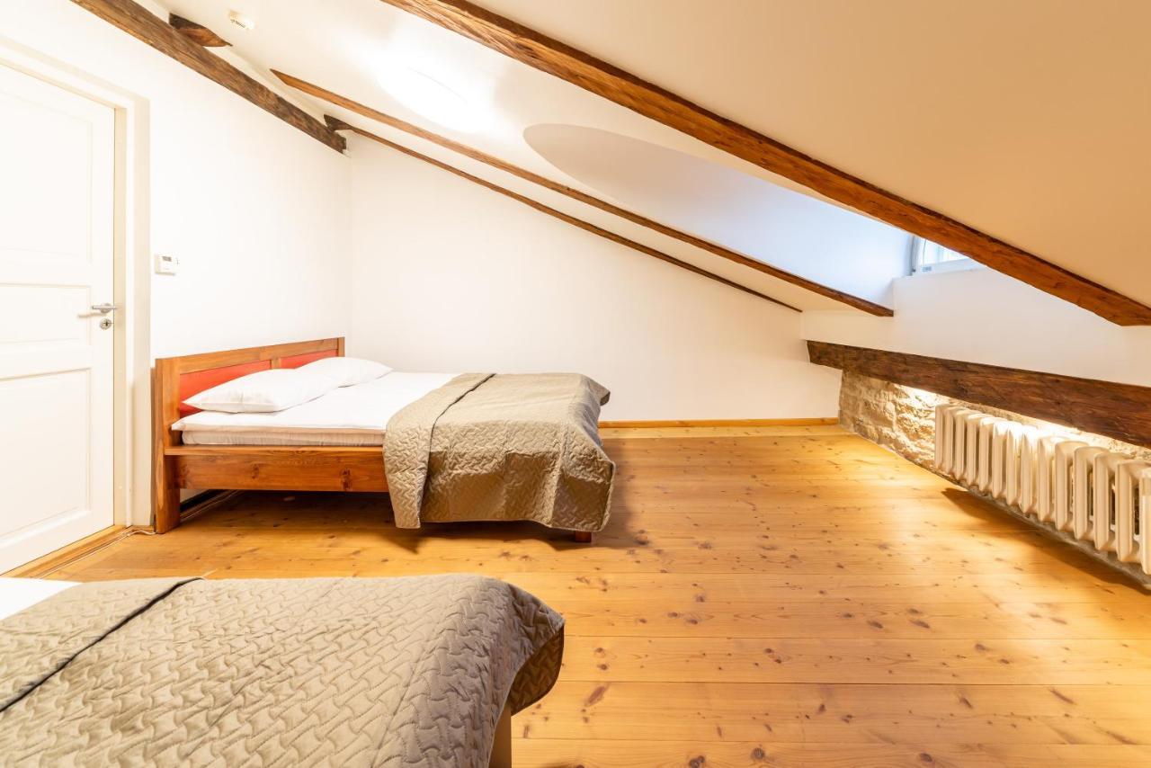 Old Town - Vene Apartment Tallinn Bagian luar foto